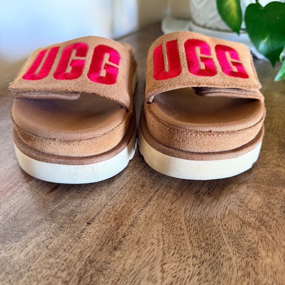 UGG Laton Slide Sandals Women 6 Chestnut Suede Puffy Logo Platform Comfort Shoes - Picture 8 of 11
